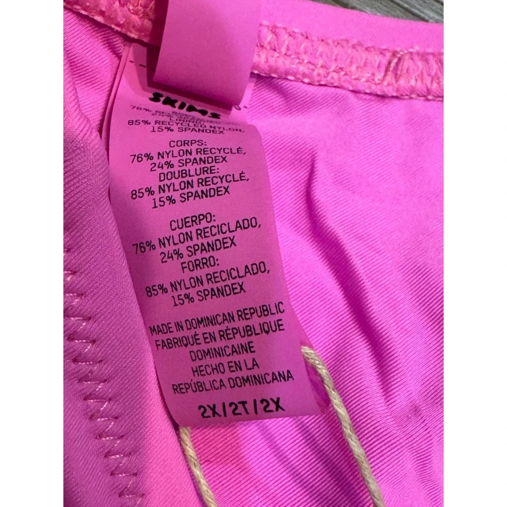 SKIMS Recycled Swim Halter Scoop Bikini Top Neon Orchid Pink‎ 2X NEW